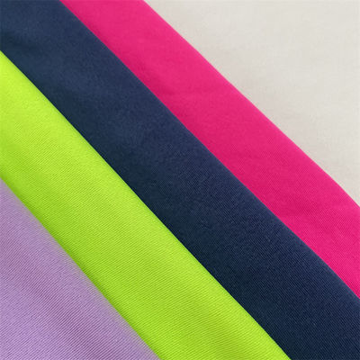 Yarn Dyed Woven Polyester Single Jersey Knitted Fabric 4 Way Stretch 80-90gsm